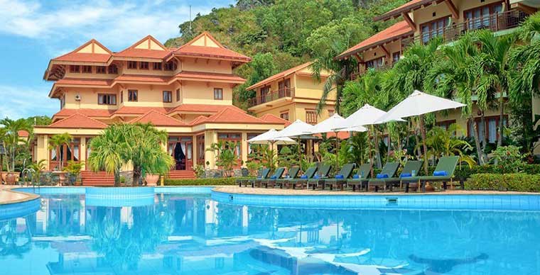 Top ten suggested hotels in Cat Ba island