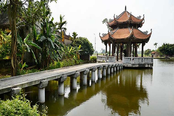 Nom village and the beautiful Vietnamese countryside