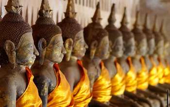 Vientiane city tour â€“ Fly to Luang Prabang (B/-/-)