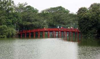 Hanoi arrival - walking tour ( 2km) (D)