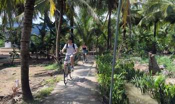 Saigon - Ben Tre - Saigon (B/L/-)