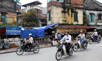 Hanoi - City Tour - Train to Sapa (B/L/-)