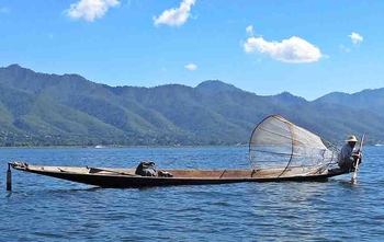 Lago Inle – Indein – Vuelo a Yangon (D/-/-)