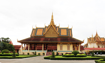 Día completo de visita Phnom Penh (D/-/-)