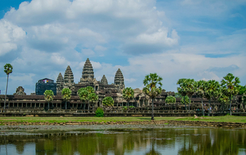 Siem Reap – Angkor Thom – Ta Prohm – Angkor Wat (D/-/-)