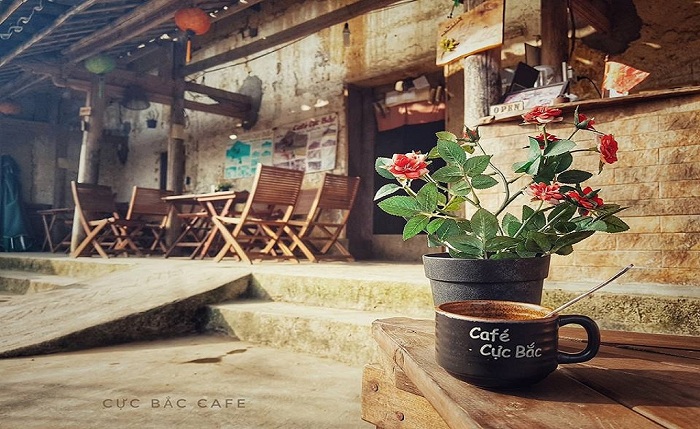 Cafe Cuc Bac en la aldea Lolo chai Ha Giang