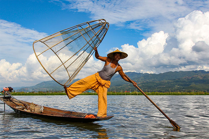 Pescador en el lago Inle Myanmar