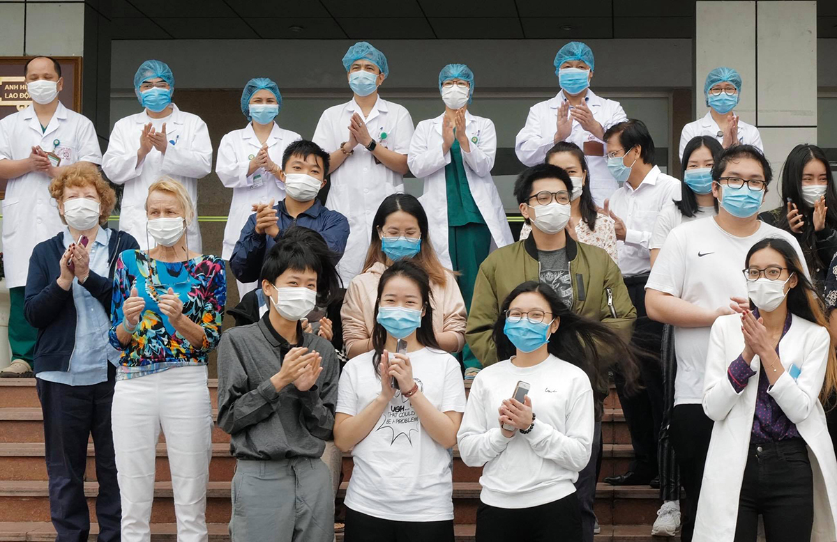 Pacientes curados del coronavirus en Vietnam