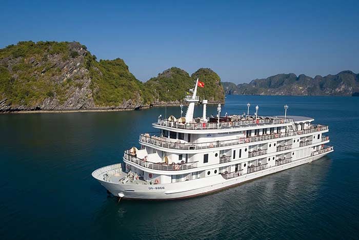 Crucero en la Bahía de Halong