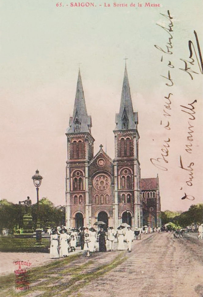 Catedral de Notre Dame de Saigon decada treintas