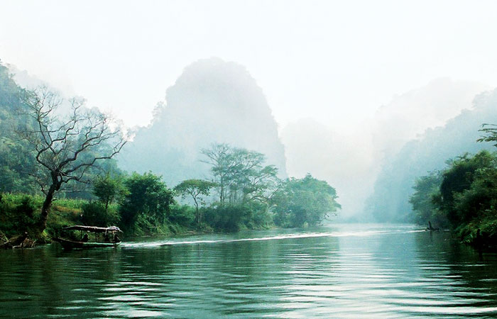 Lago Ba Be norte de Vietnam