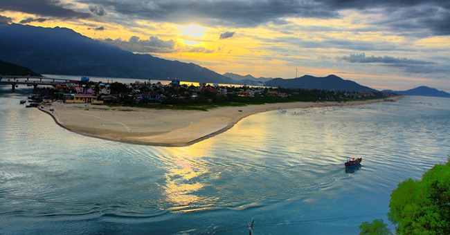 Playa de Lang Co hue Vietnam