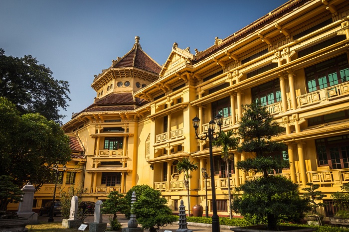 El museo de historia de vietnam en hanoi