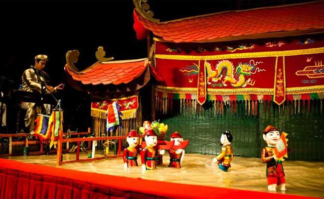 El teatro de marionetas de agua de Thang Long
