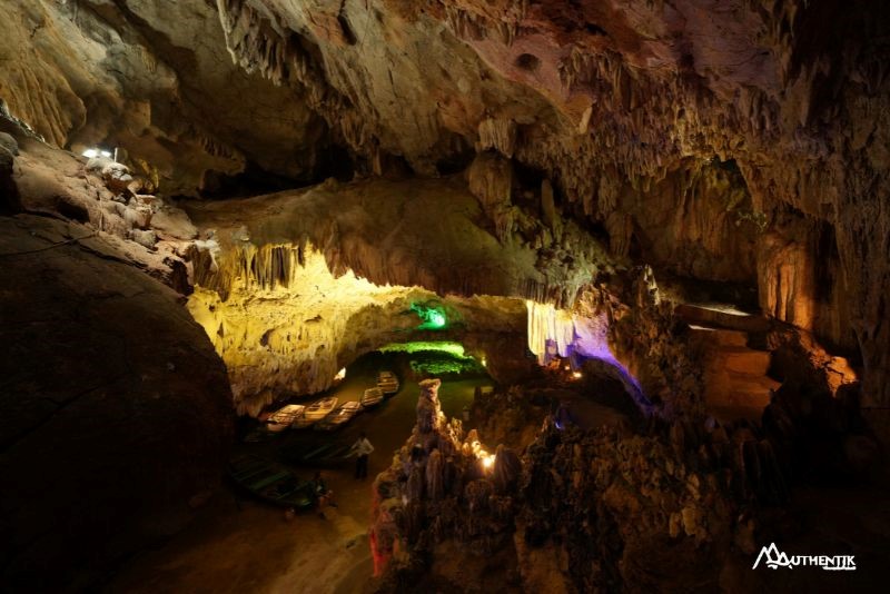 Cueva de agua en Thien Ha - NInh BInh