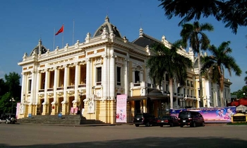 Llegada a Hanoi – Paseo por el Casco Antiguo ( 2km) 