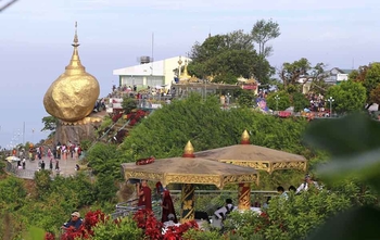 Yangon – Roca Dorada ( Golden Rock) (D/-/-)